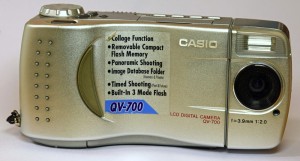 Casio QV700